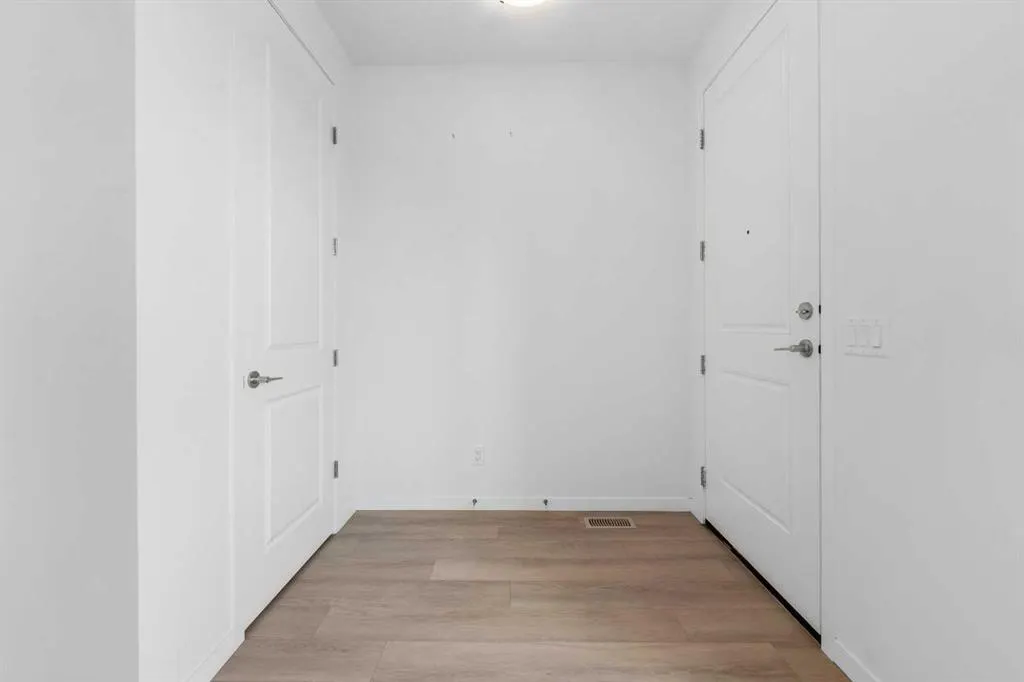 21 Edith Gate NW