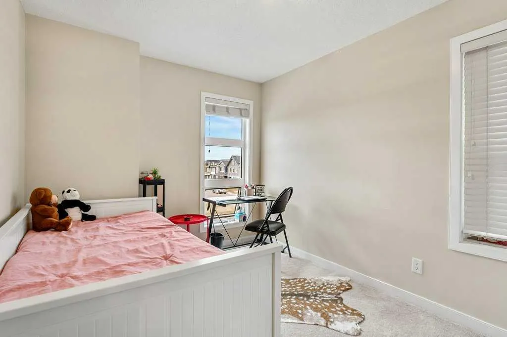 24 Copperpond Park SE