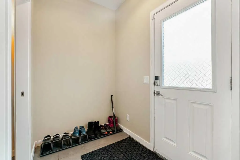24 Copperpond Park SE