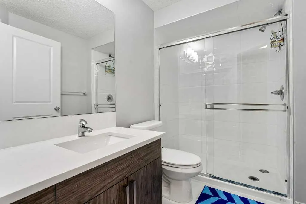 24 Copperpond Park SE