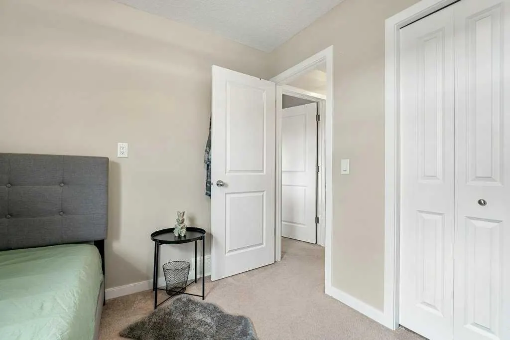 24 Copperpond Park SE