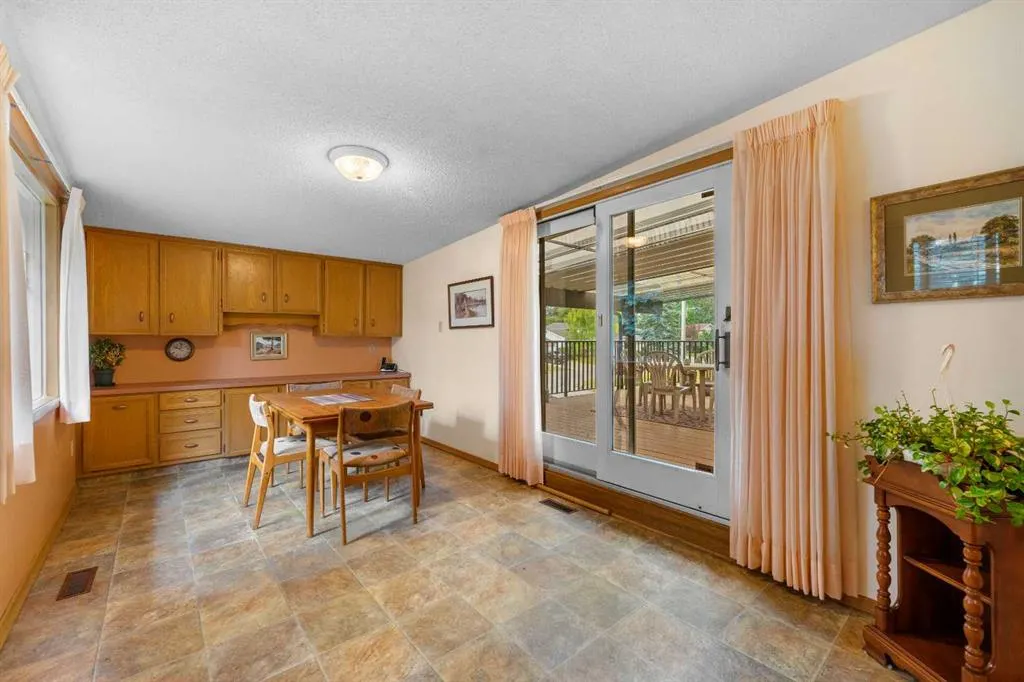 10 Varsville Place NW