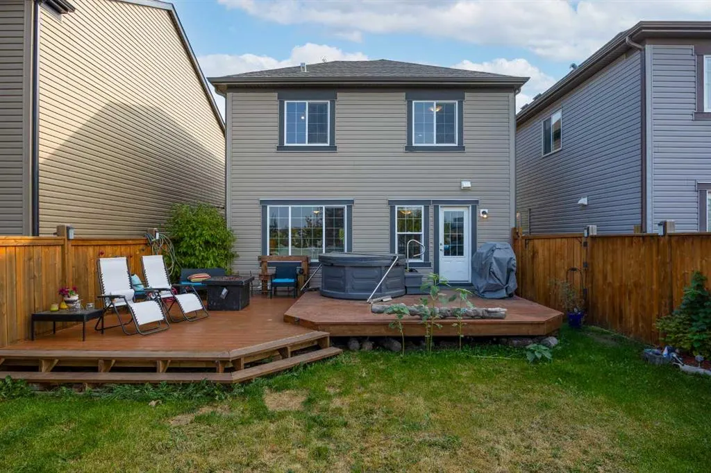 126 Windstone Avenue SW