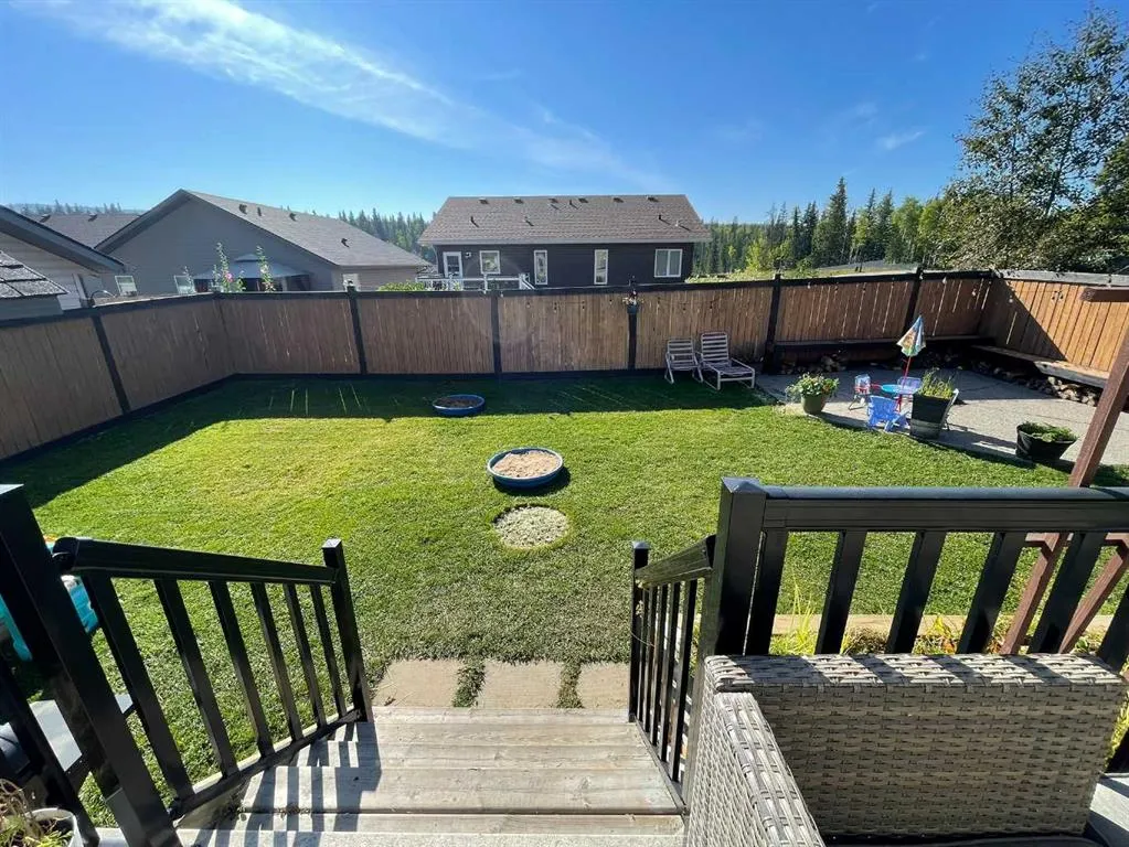 122 Muldoon Crescent