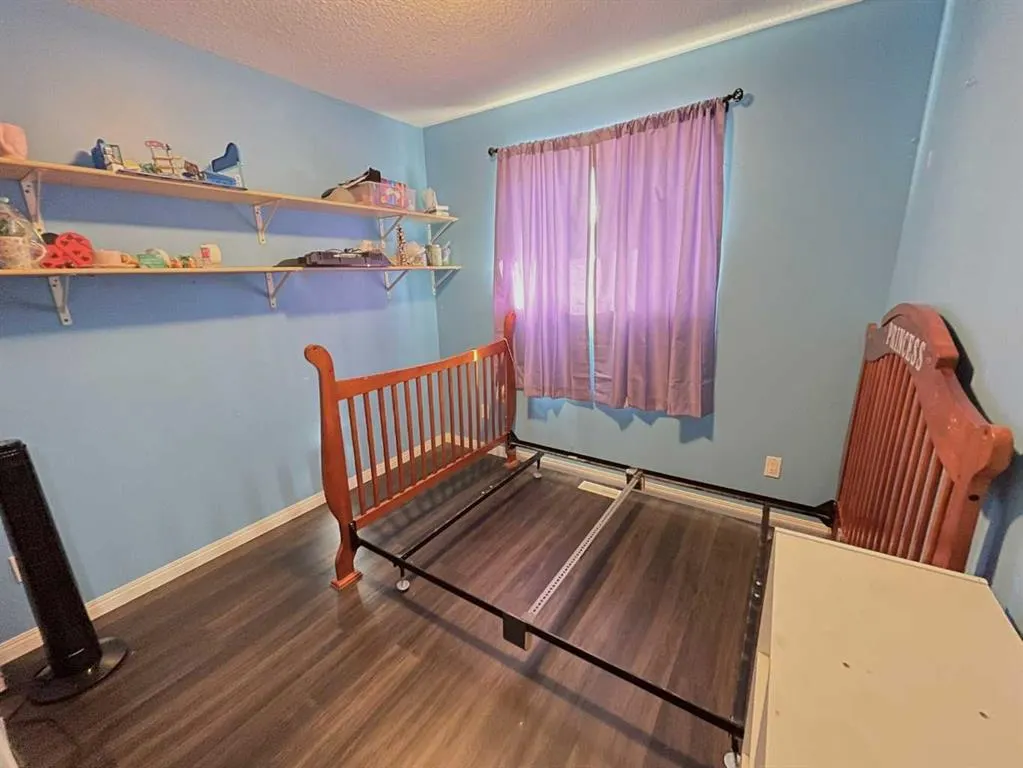 122 Muldoon Crescent