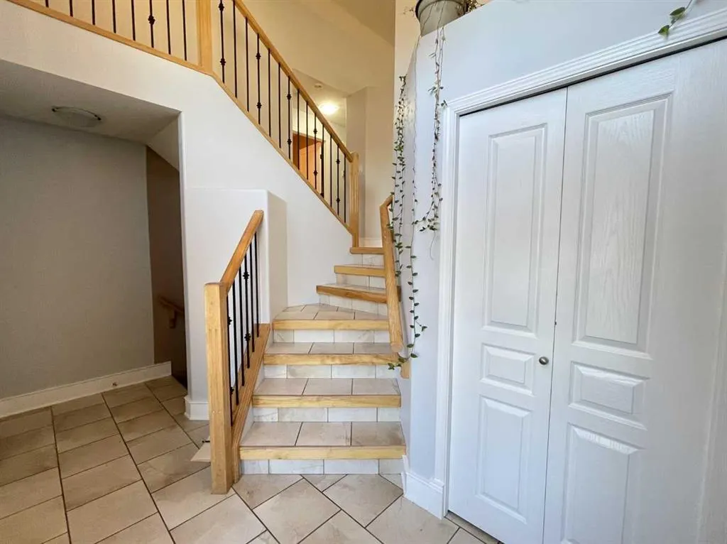 122 Muldoon Crescent