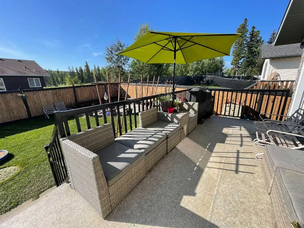 122 Muldoon Crescent