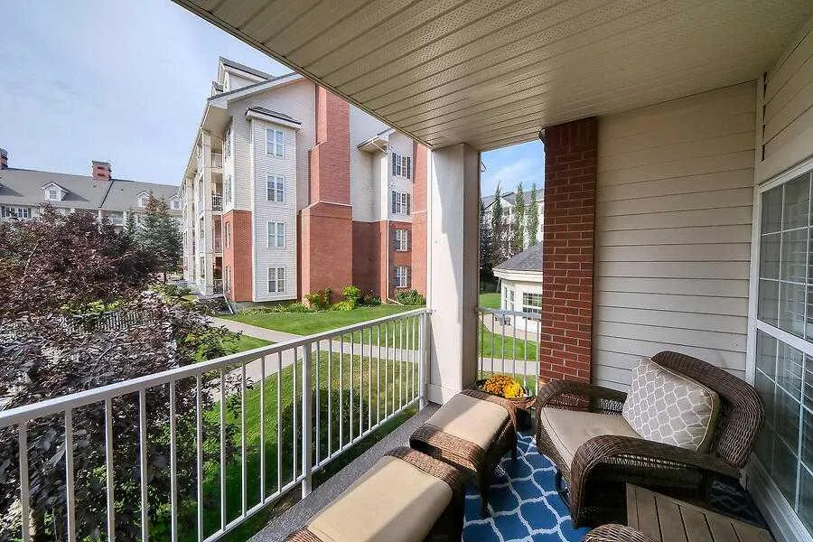 151 Country Village Road NE, #1233