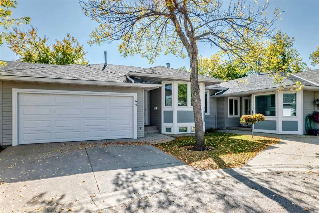 44 Hawkside Park NW