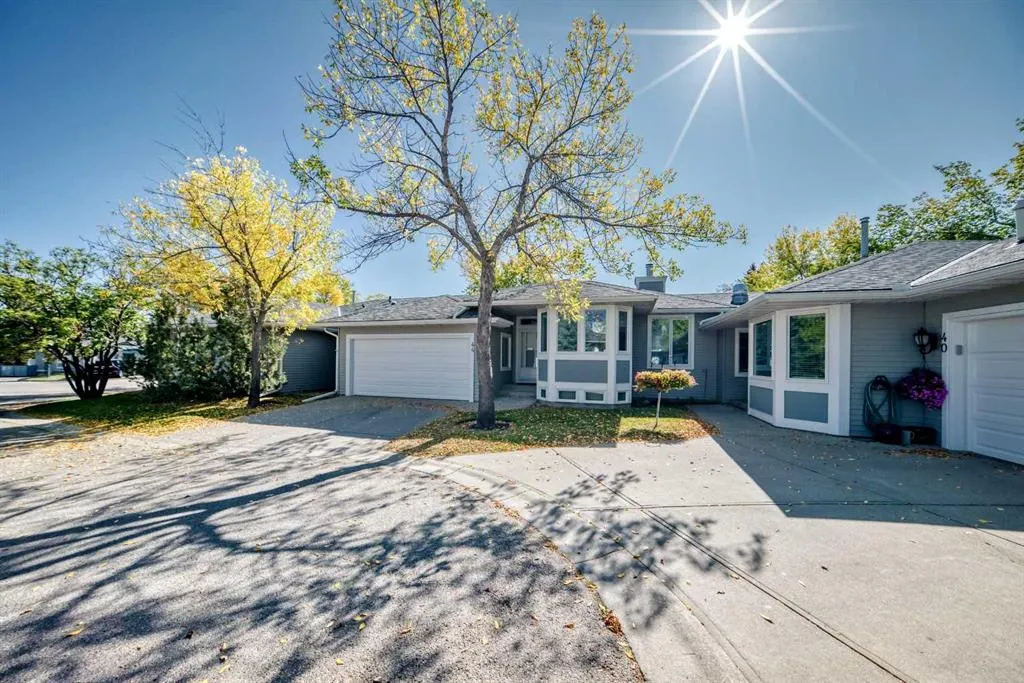 44 Hawkside Park NW