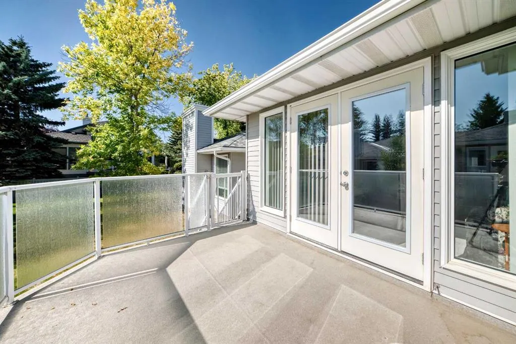 44 Hawkside Park NW