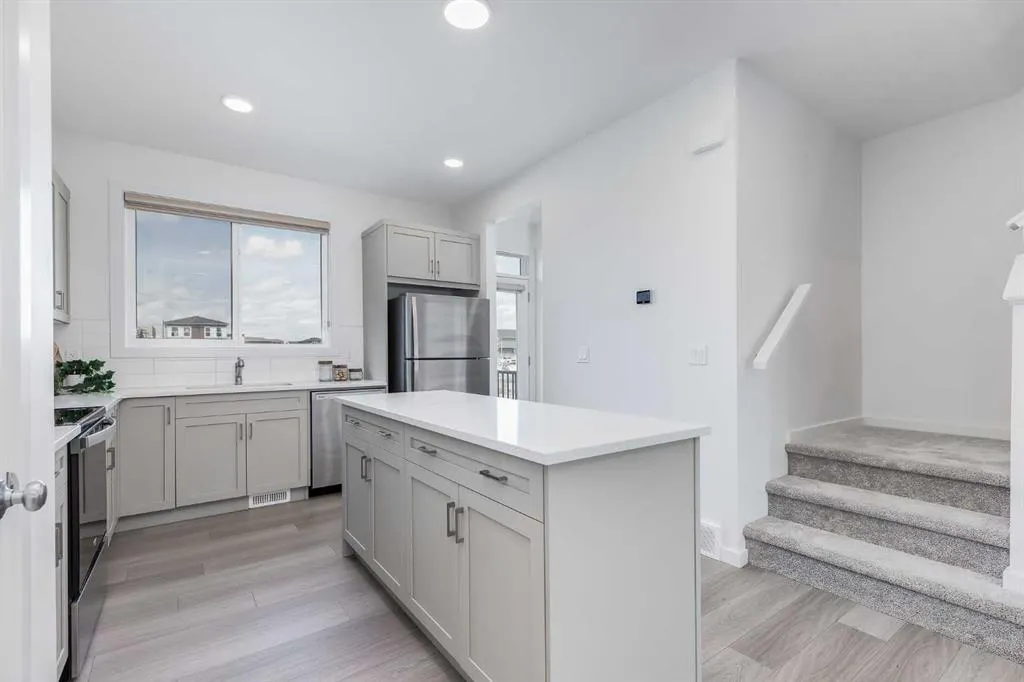 61 Belmont Drive SW