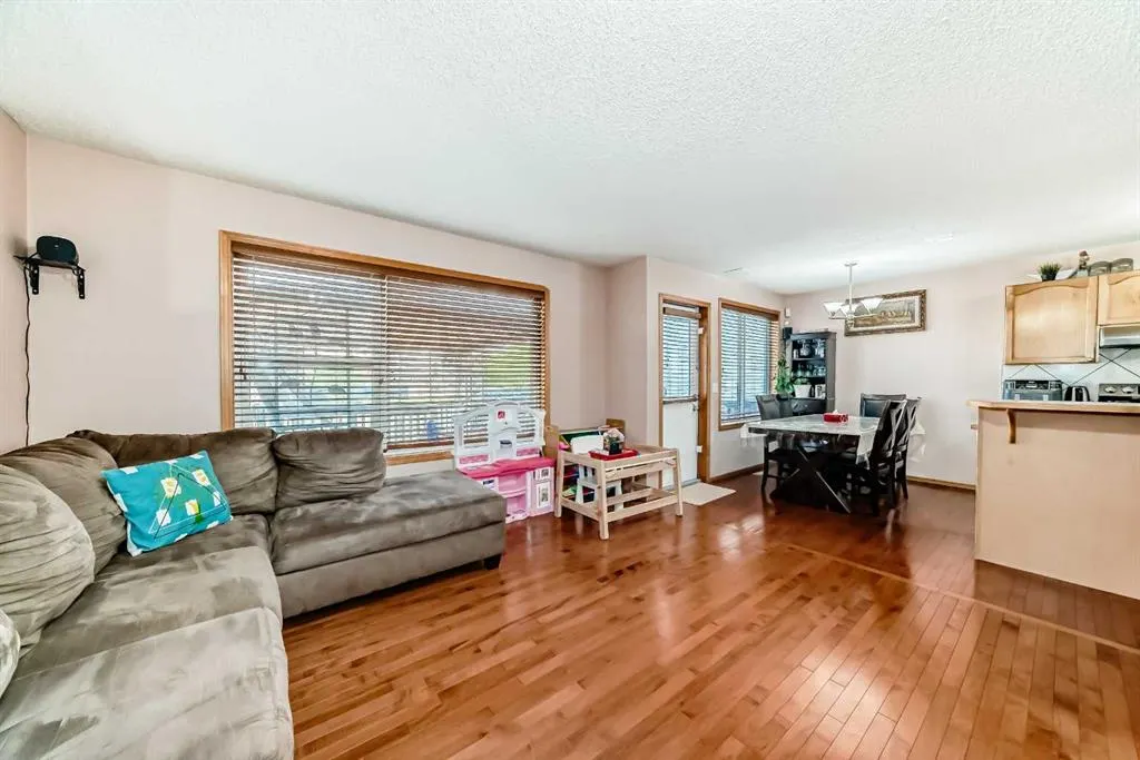 16062 Everstone Road SW