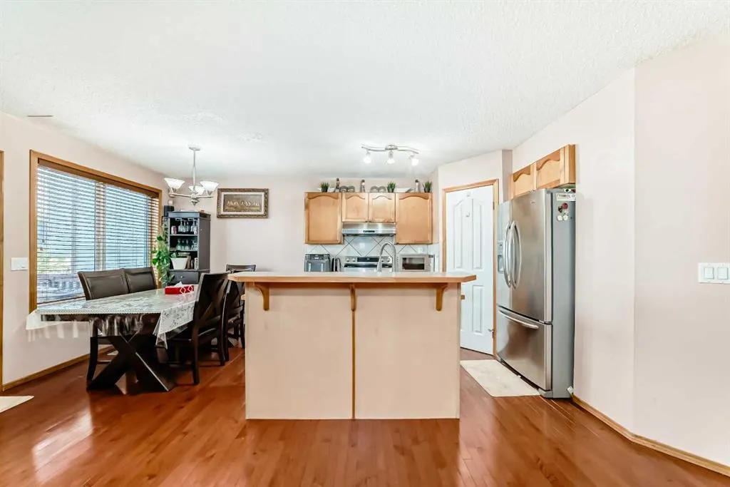16062 Everstone Road SW