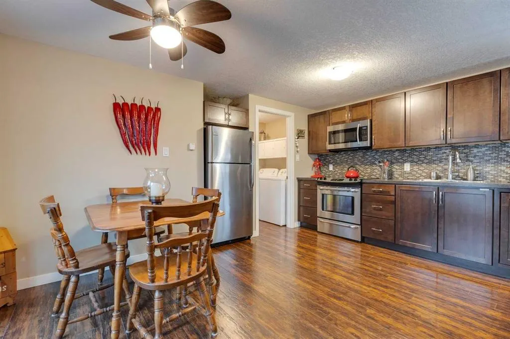 99 Arbour Lake Road NW, #106