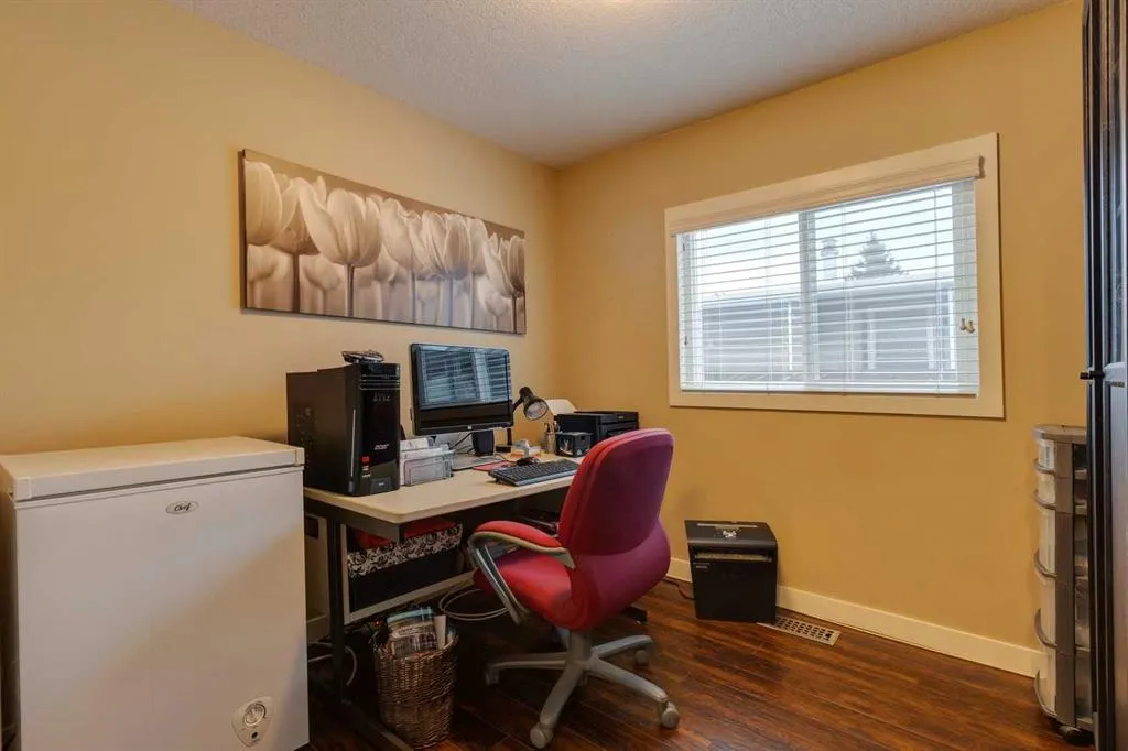 99 Arbour Lake Road NW, #106