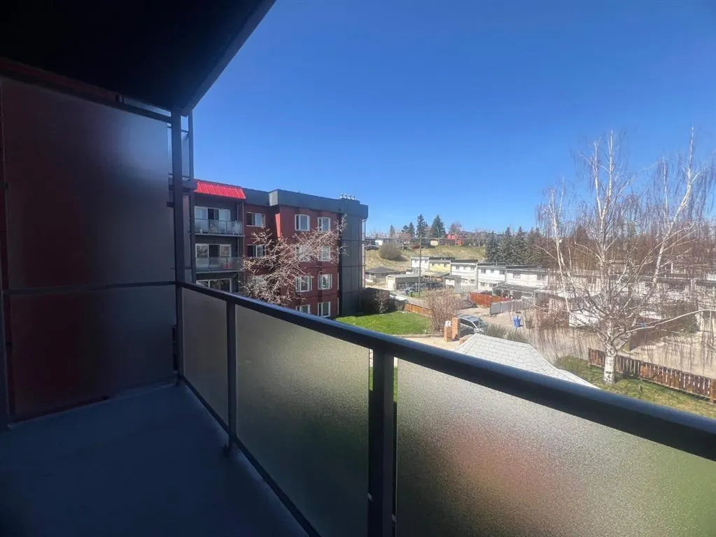 333 Garry Crescent NE, #316