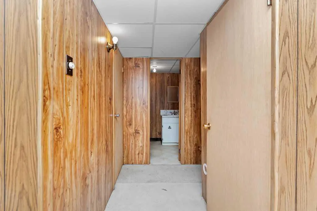 1212 Lake Sylvan Drive