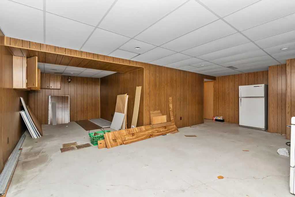 1212 Lake Sylvan Drive