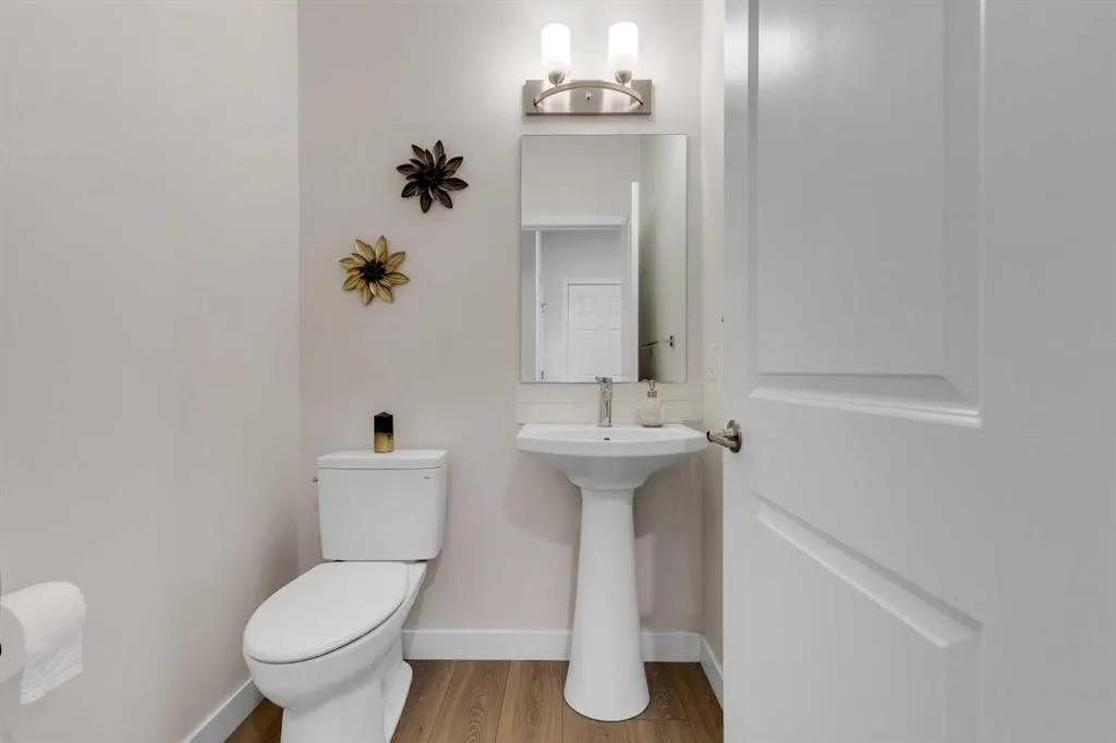 231 Lavender Manor SE