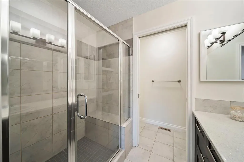 144 McIvor Terrace