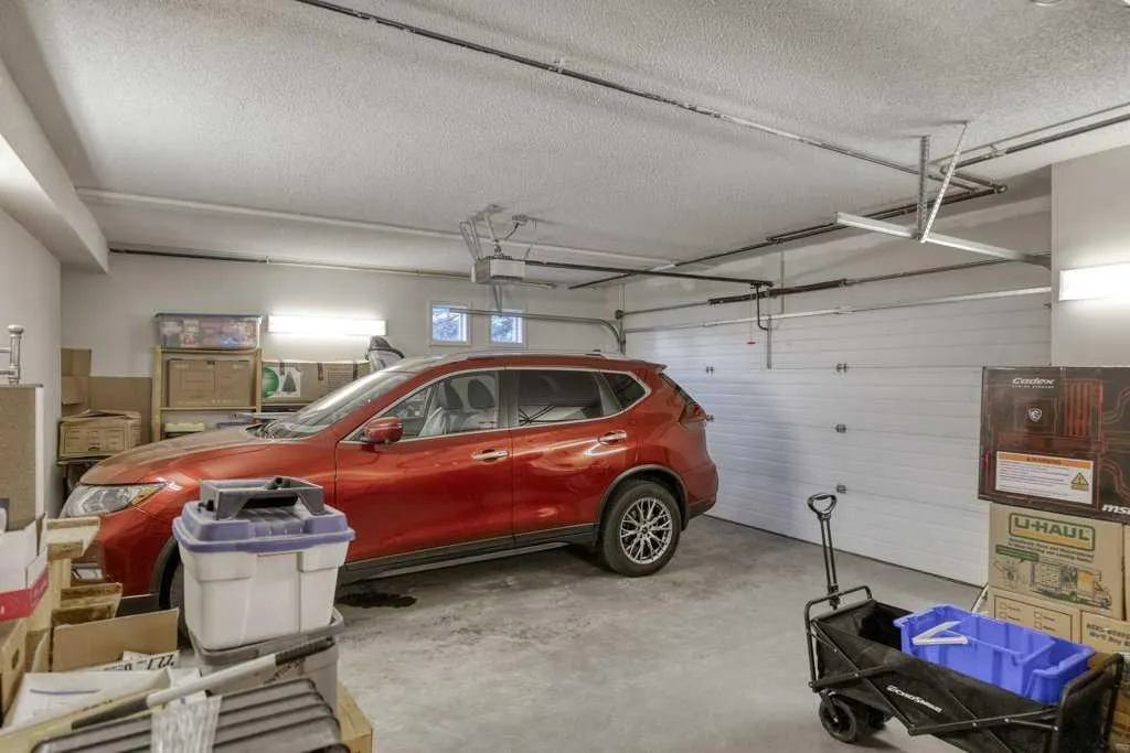 147 Crawford Drive, #3R