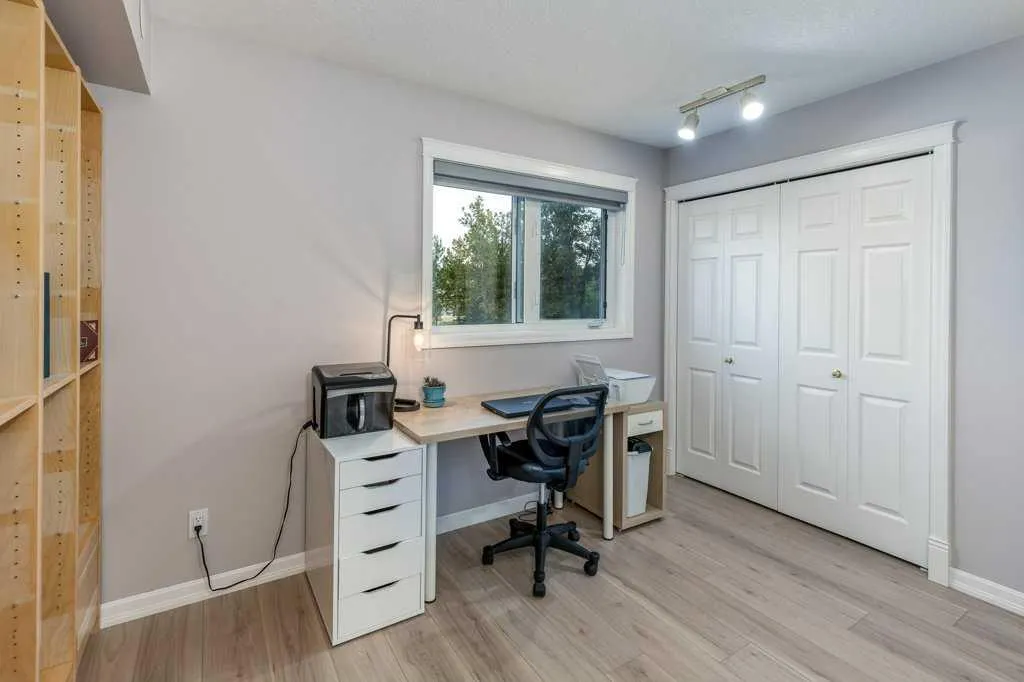 147 Crawford Drive, #3R