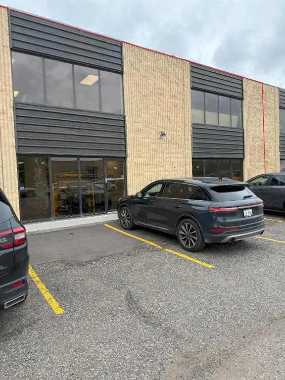4063 74 Avenue SE, #12