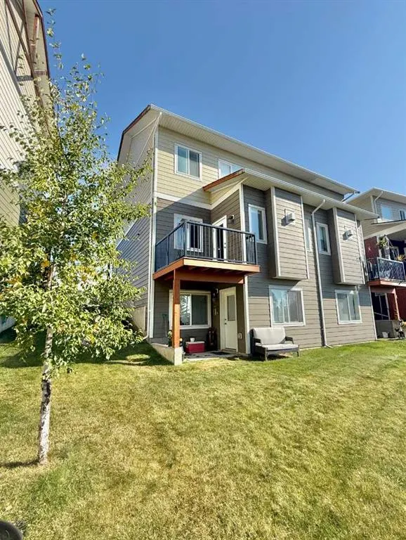 214 McArdell Drive, #17