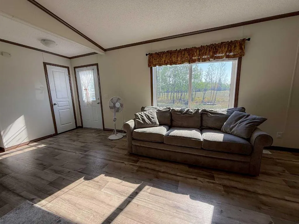 12104 TWP RD 792