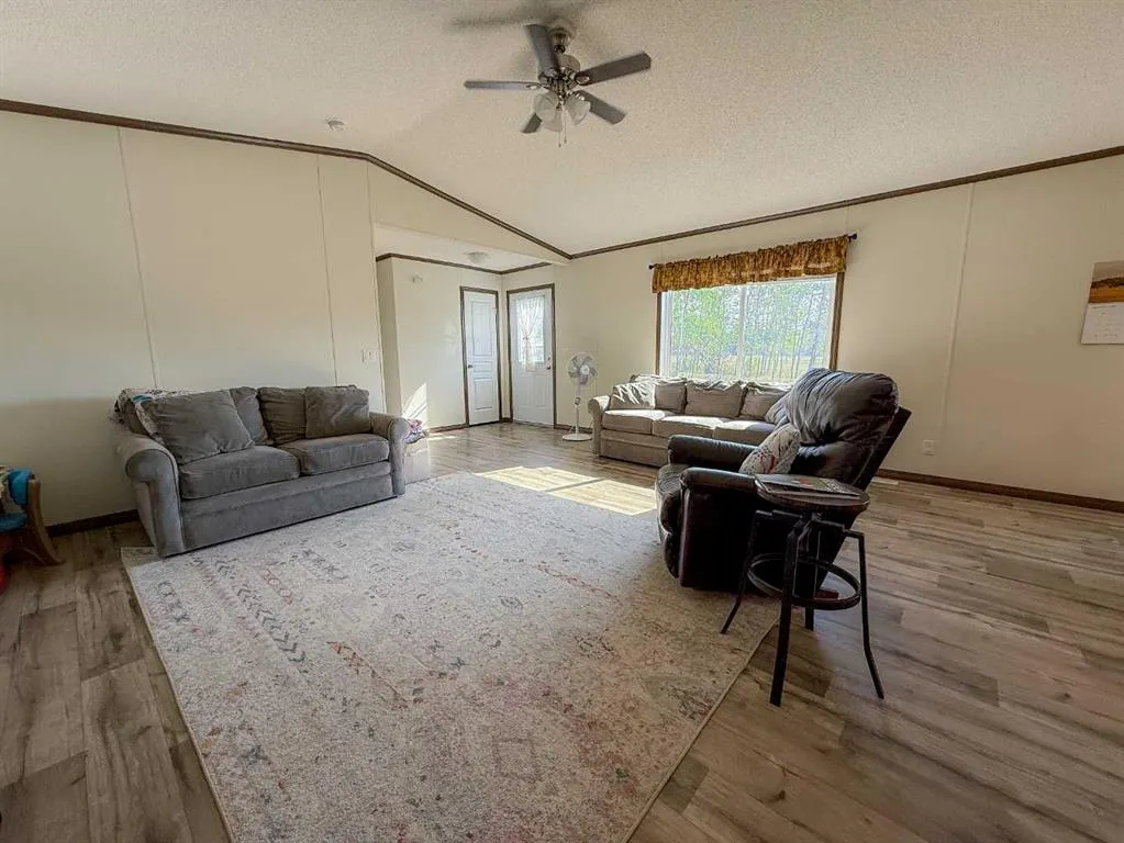 12104 TWP RD 792