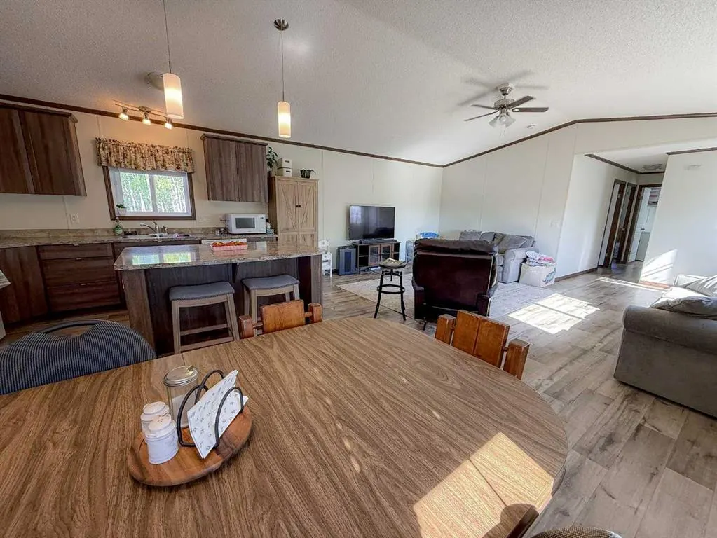 12104 TWP RD 792