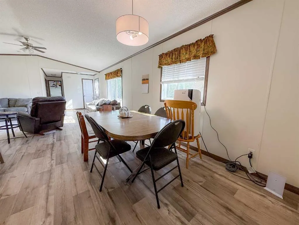 12104 TWP RD 792