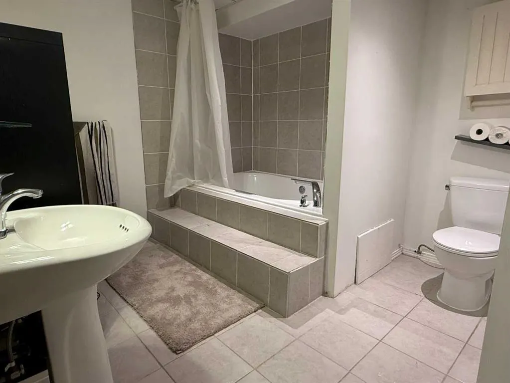 1318 Whitfield Avenue