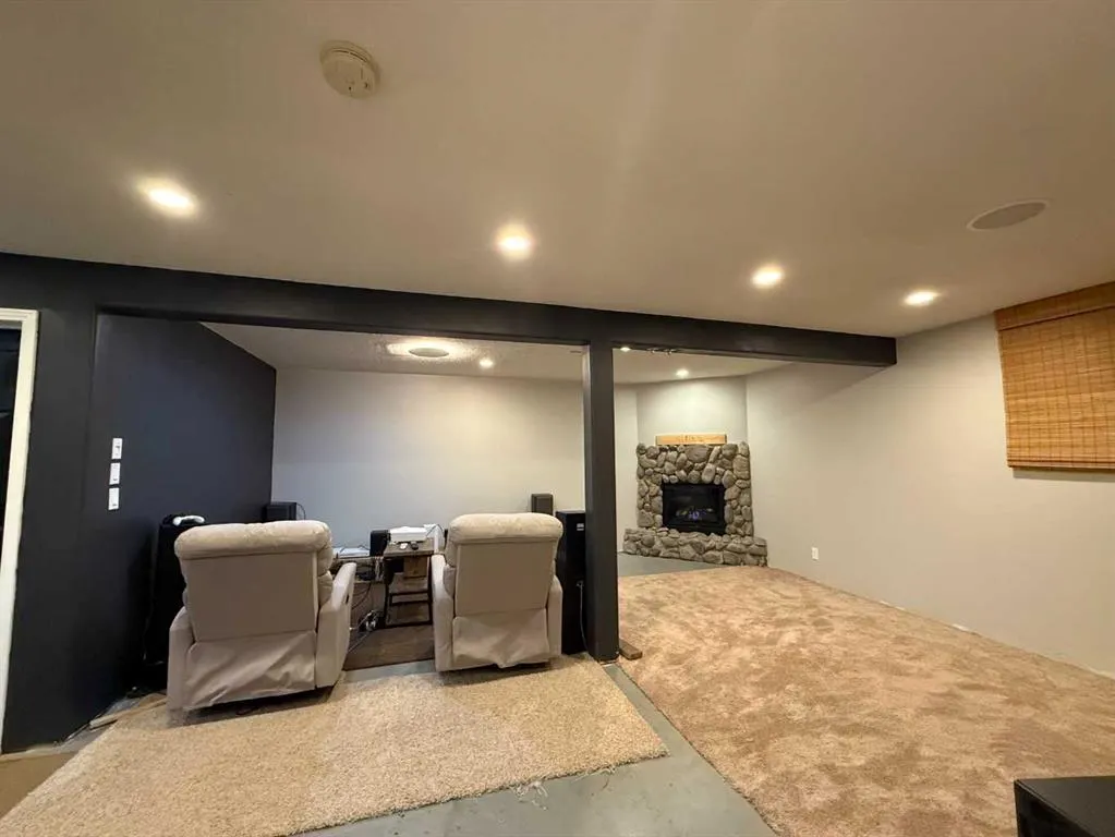 1318 Whitfield Avenue