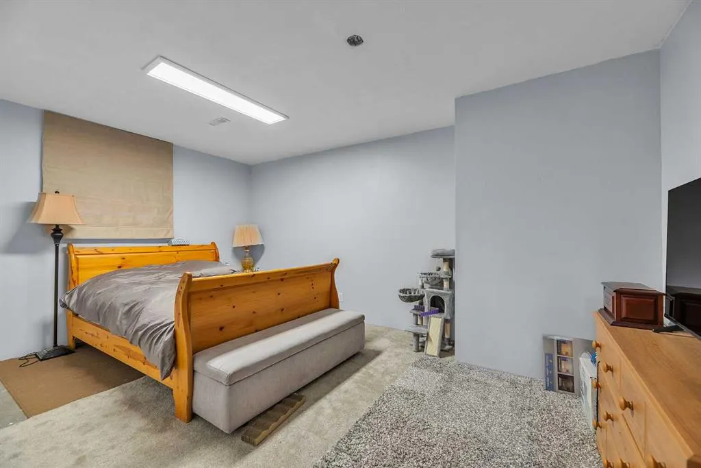 1318 Whitfield Avenue