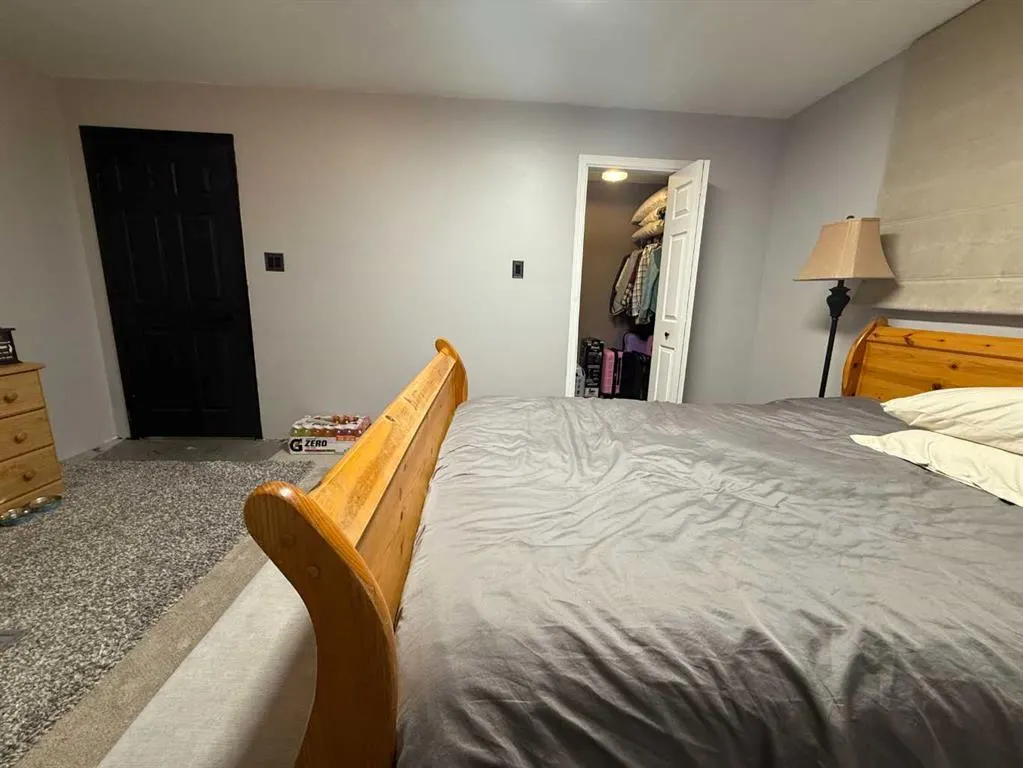 1318 Whitfield Avenue