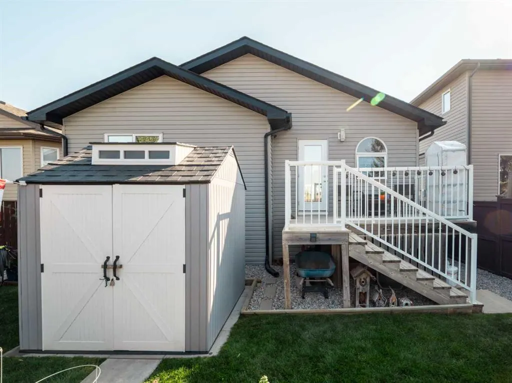 279 Squamish Court W
