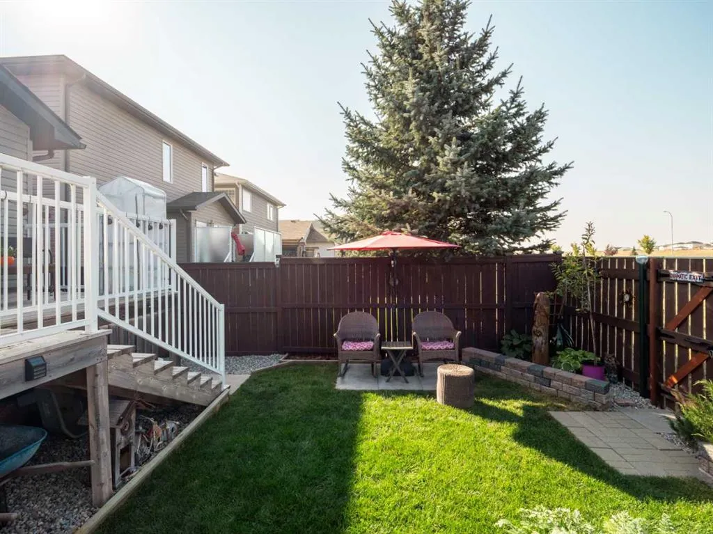 279 Squamish Court W