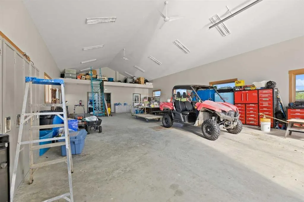 6029 Twp Road 33-2