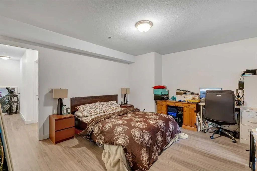 1724 26 Avenue SW, #302
