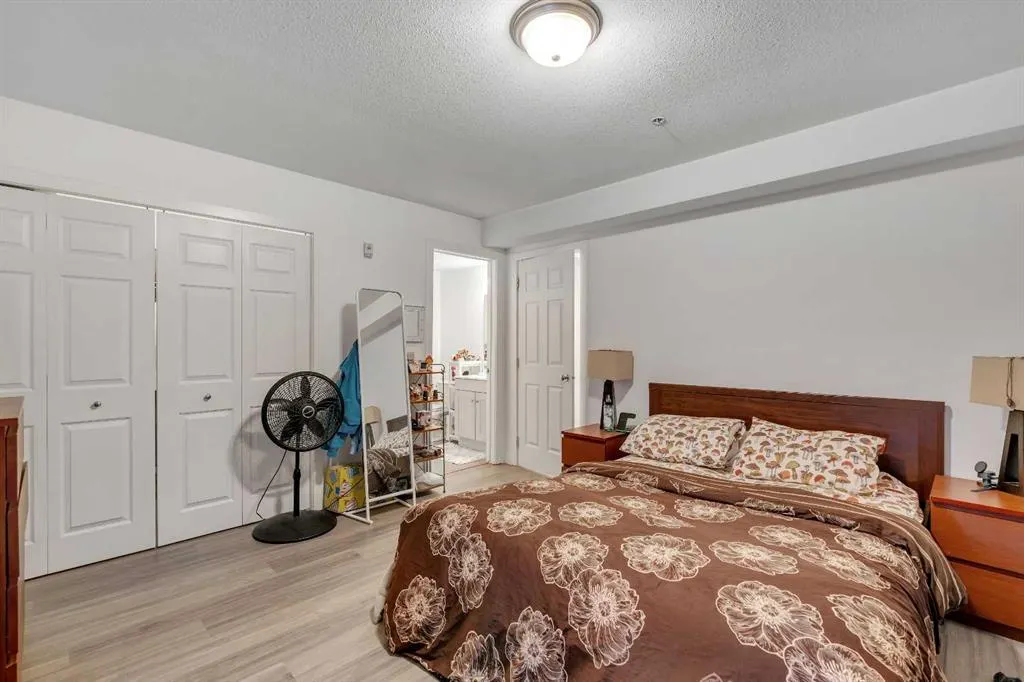 1724 26 Avenue SW, #302