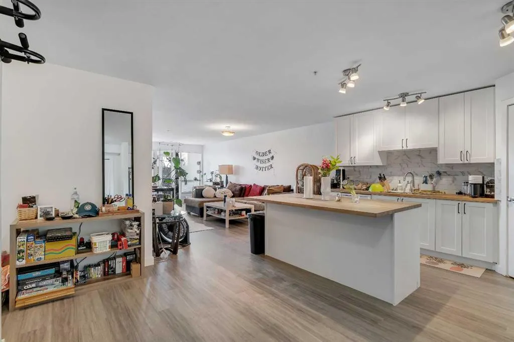 1724 26 Avenue SW, #302