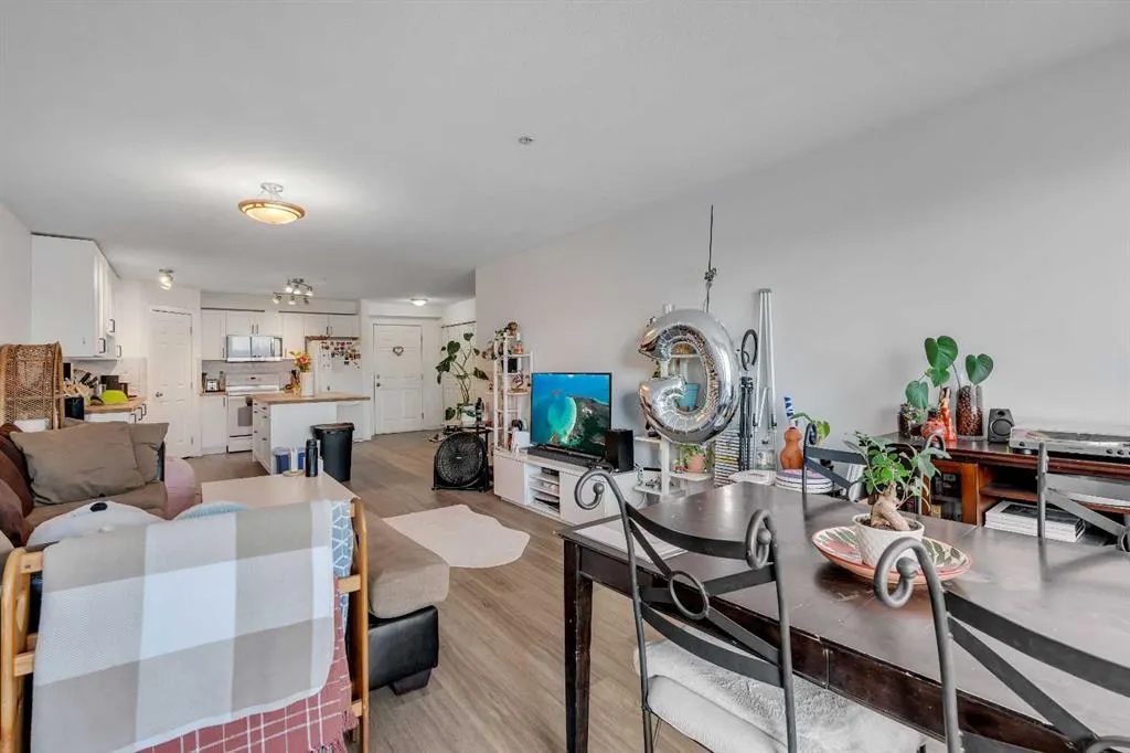 1724 26 Avenue SW, #302