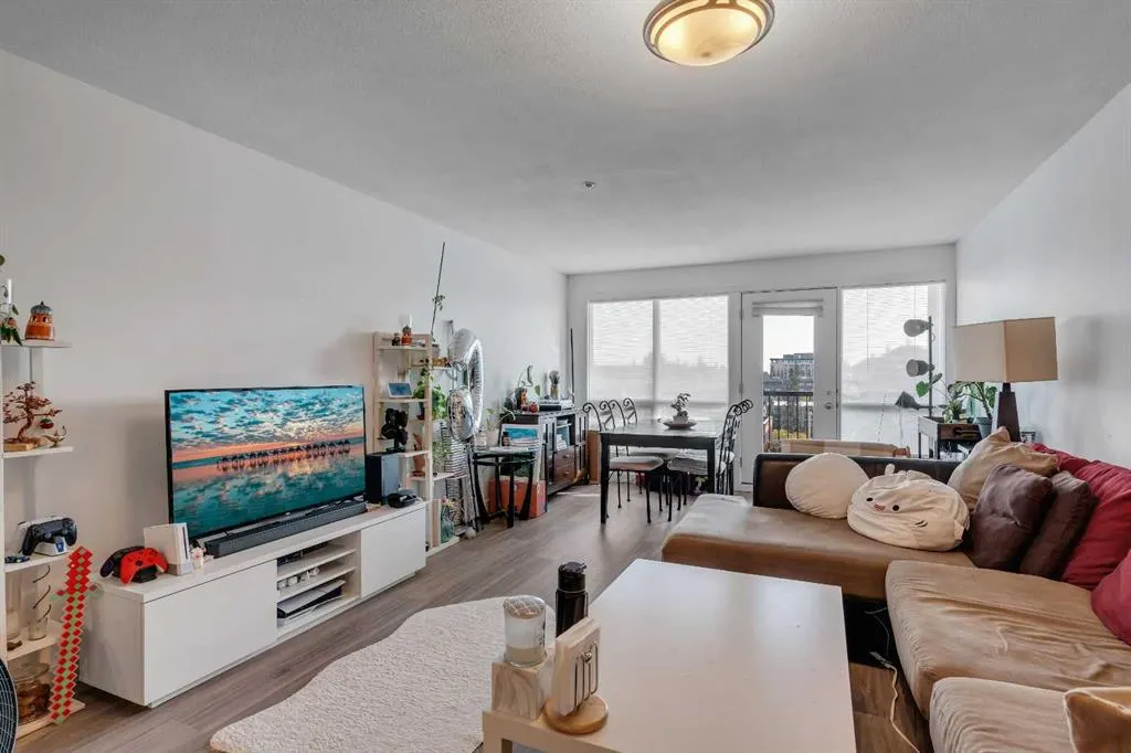1724 26 Avenue SW, #302