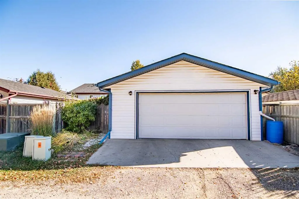 84 Addington Drive