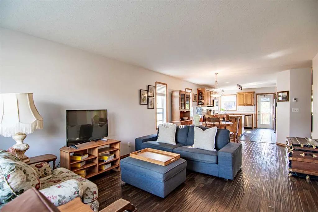 84 Addington Drive