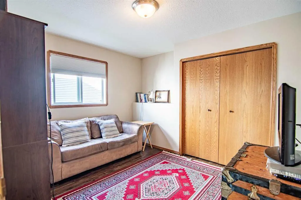 84 Addington Drive
