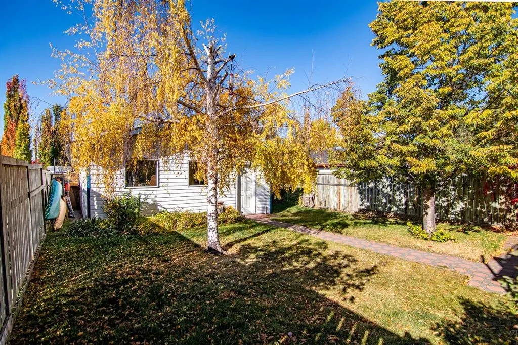 84 Addington Drive