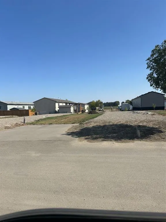 2044 Sunflower Crescent